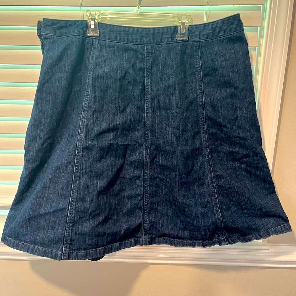 L.L. BEAN Classic Fit Women’s 20 REG DENIM SKIRT with pockets
